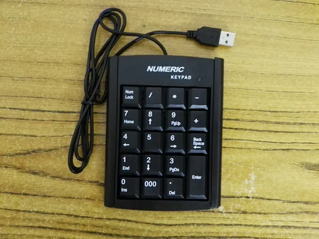 Hot sale Numeric number Keypad Numpad Number 19 keys Pad Laptop Desktop PC