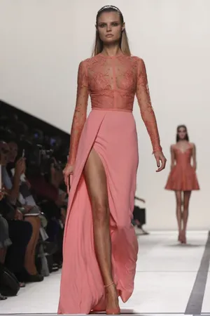 Elie Saab Sexy Coral Split Serata Abiti da sera Rosso Carpet Abiti Abiti Lunghi Delle Maniche lunghe Slit Illusion Lace Party Prom Dress Dress Celebrity See-through