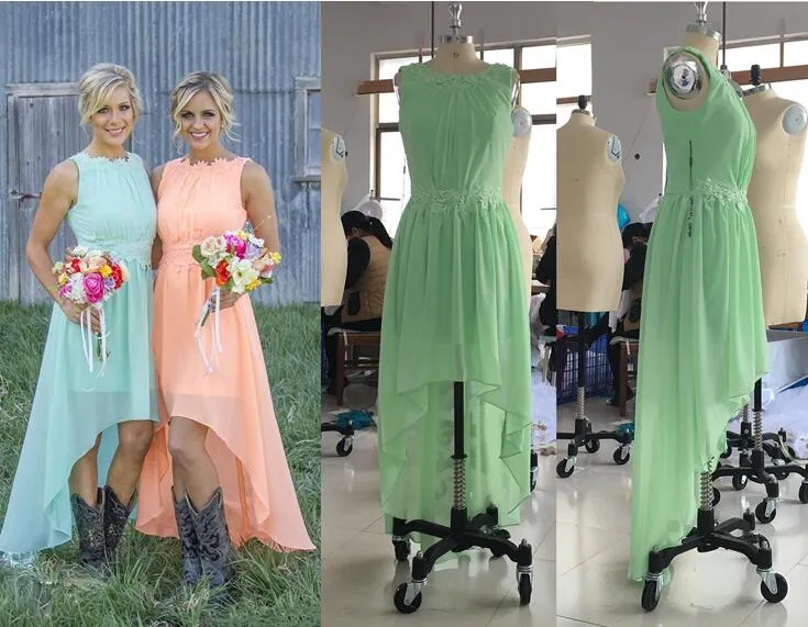 New Beach Chiffon Bridesmaid Платья кружевной экипажа Высокая низкая Западная Страна Лето Дешевые Плюс Размер Официальные Платья PROME PROME