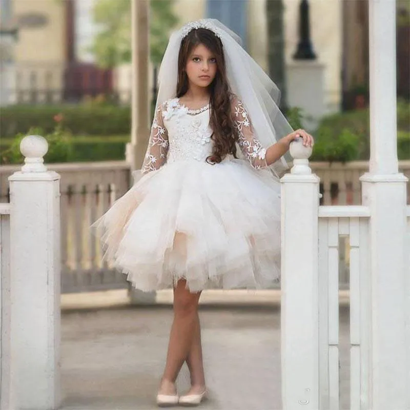 2017 Little Bride Tutu vestidos de bola vestidos de niñas de flores para bodas hasta la rodilla vestidos cortos para desfile de niños pequeños vestido de encaje para niños