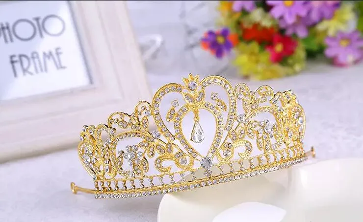 Bling Gold Silver Crystals Wedding Crowns 2019 Bridal Diamond Jewelry Rhinestone Hoofdband Hair Crown Accessories Party Prom Tiara 2386888