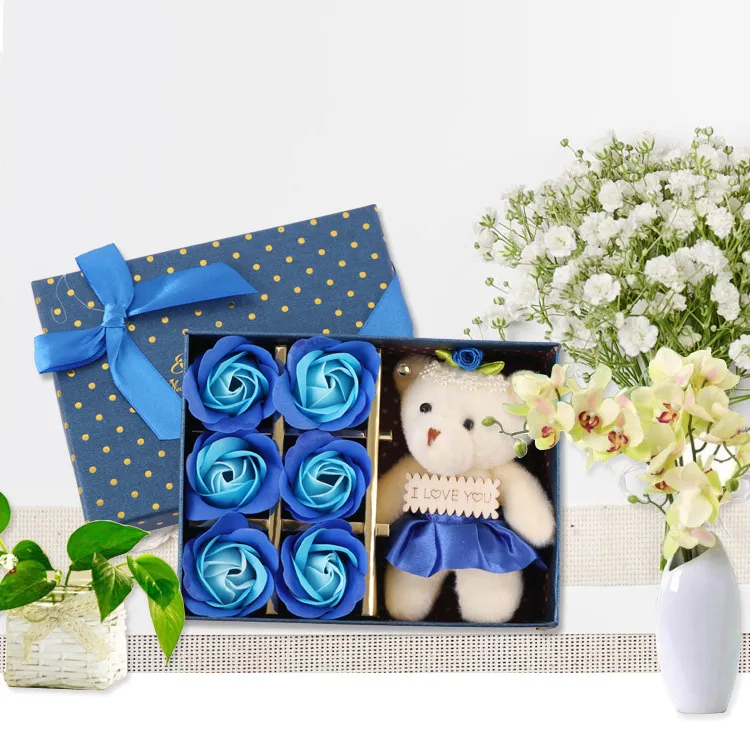 Wholesale valentine's day creative gifts 6 small bear rose soap flower gift box wedding accessories decoration flower