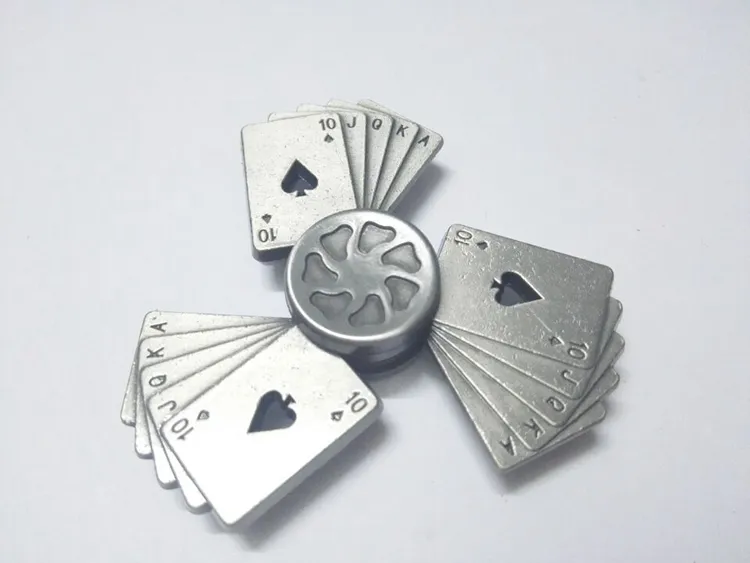 Creative Poker Playing Cards Spinner Novel Toys Hand Spinner Toy Metal Alloy Frey Frakt.5172734