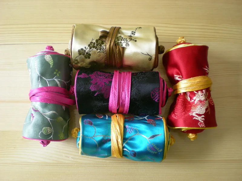 Hoge kwaliteit fijne sieraden oprollen reizen opbergtas handgemaakte Chinese stijl zijden brokaat bloemen 2 ring touw 3 rits pouches tas voor geschenk