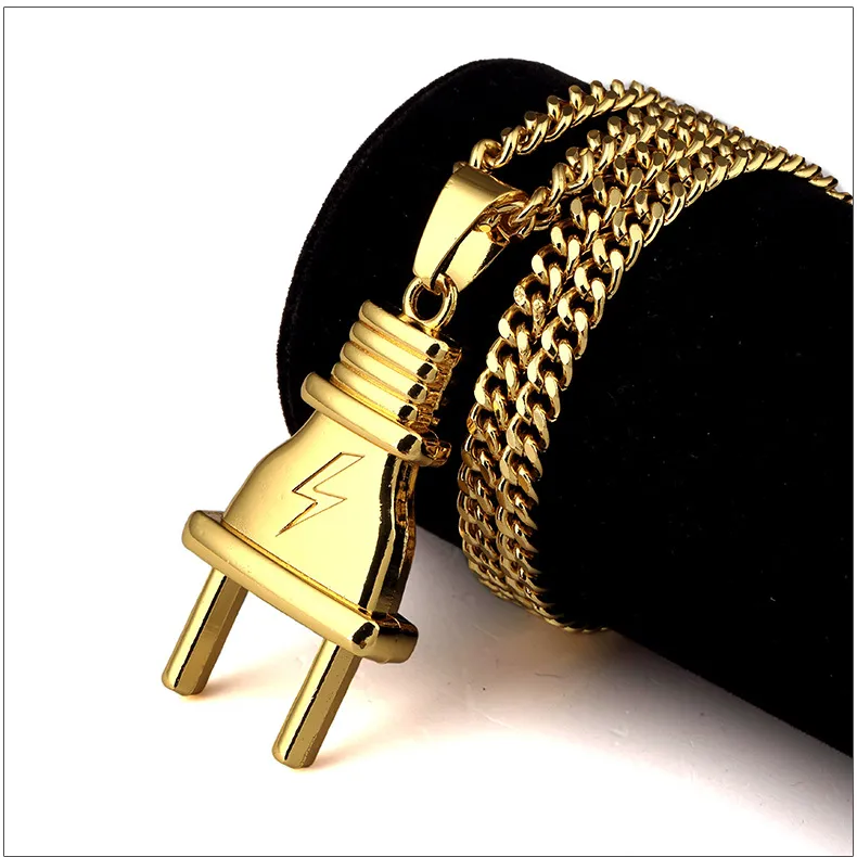 2016 I più nuovi gioielli in metallo placcato oro 18 carati Pendenti con ciondoli Twist Chain Collana Hipsters Hip Hop Gioielli Uomo Donna Amanti Bijoux Coppia Joyas