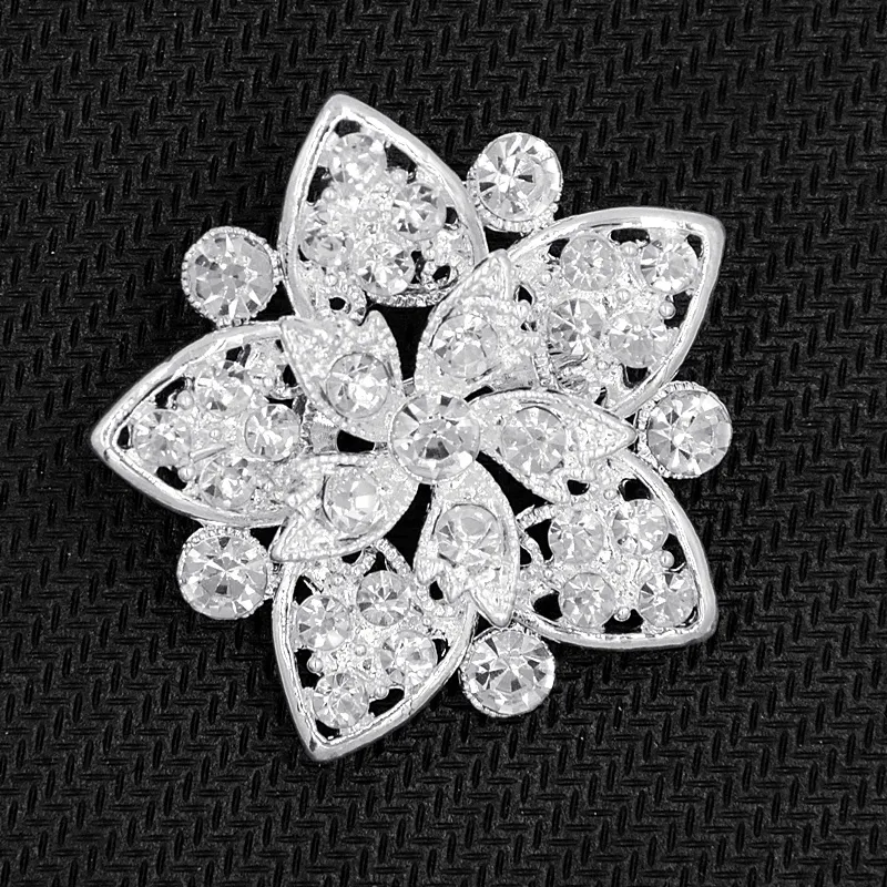 Luxe brillant ton argent clair cristaux tchèques fleur détaillée broche pour mariage femmes vêtements bijoux broches élégant Diamante broches