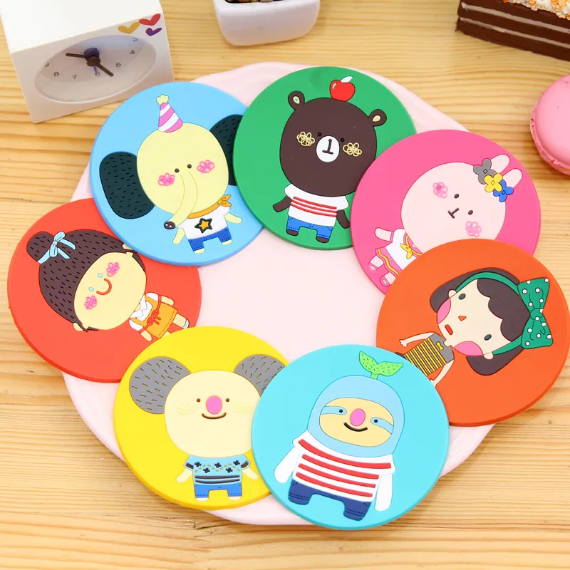 Cartoon Cute Romania Animali Isolamento in silicone Tappetino antiscivolo Sottobicchieri Tazza Tovaglietta Base Accessori per la cucina Decorazione della tavola di casa 9cm