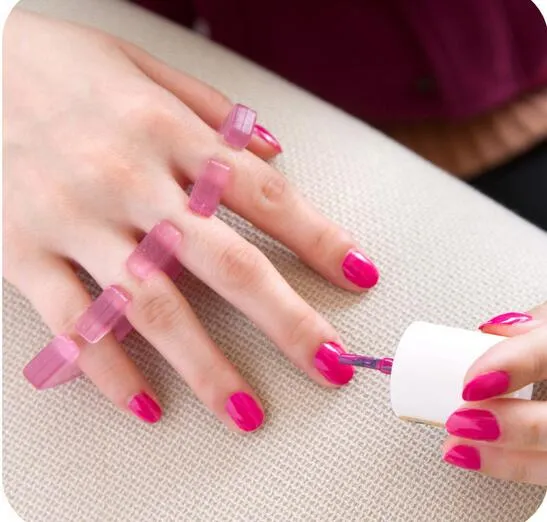 Salon siliconen nagelscheidingscheiding herbruikbare separator voor UV -gel acryl nagelgereedschap willekeurige kleur XB12511635