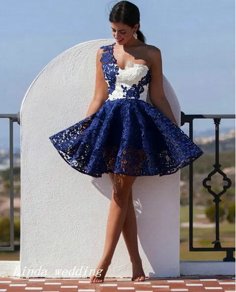 Robe de Cocktail courte bleu marine et blanc de haute qualité une épaule en dentelle femmes portent des robes de soirée robes de bal de fête