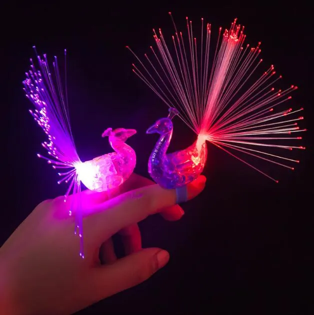 カラフルなライトアップのおもちゃ輝度グローフラッシュ発光の孔雀LEDの指の軽い玩具のための子供たちのパーティーの装飾ギフトのための玩具