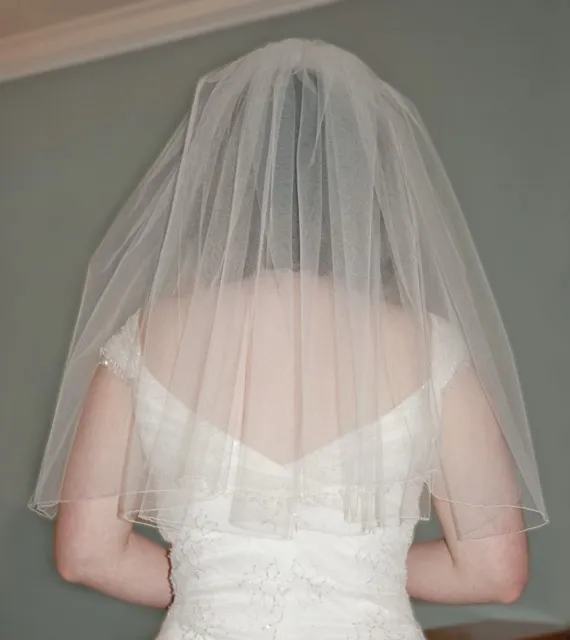 Nova moda quente imagem real linha borda 1t com pente branco marfim cotovelo comprimento de casamento véu noiva véu