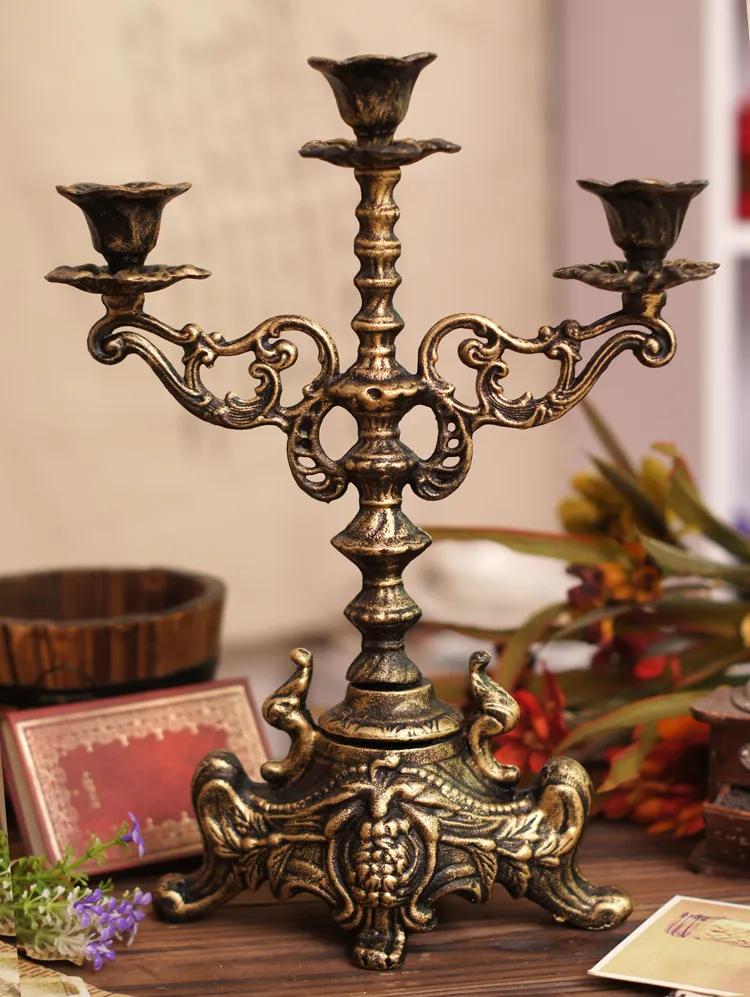 2 pezzi decorativi candelabri in ghisa candeliere 2 bracci 3 luci portacandele in metallo vintage bronzo tavolo da sposa scrivania cena decorazioni la casa