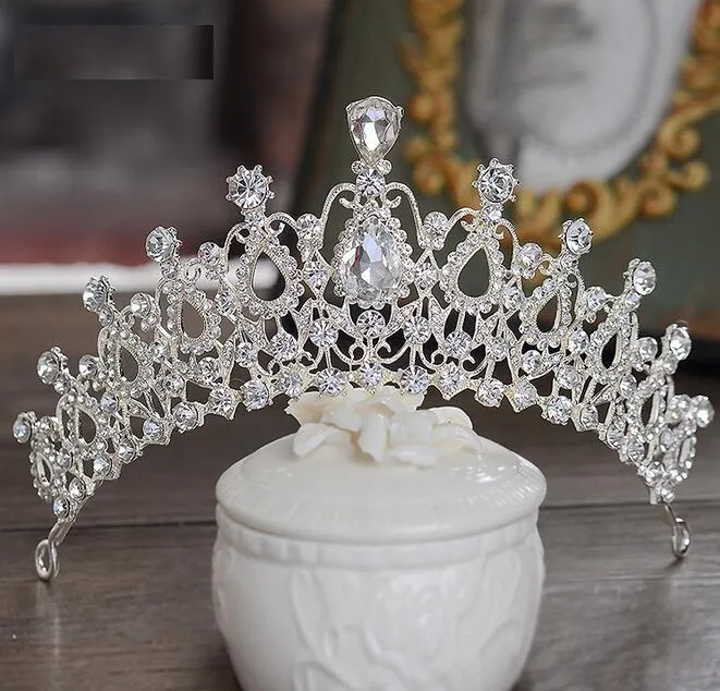 Crown bridal tiaras Crystals Wedding Crowns new Bridal Crystal weddingTiara Crown bridal Headband Hair Accessories Party Wedding Tiara HT135