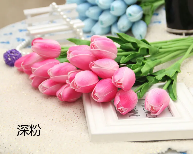 ベッドルームテーブル装飾チューリップピンクホワイトイエロー多色多色PU人工チューリップディスプレイフラワーホットスーラー装飾花