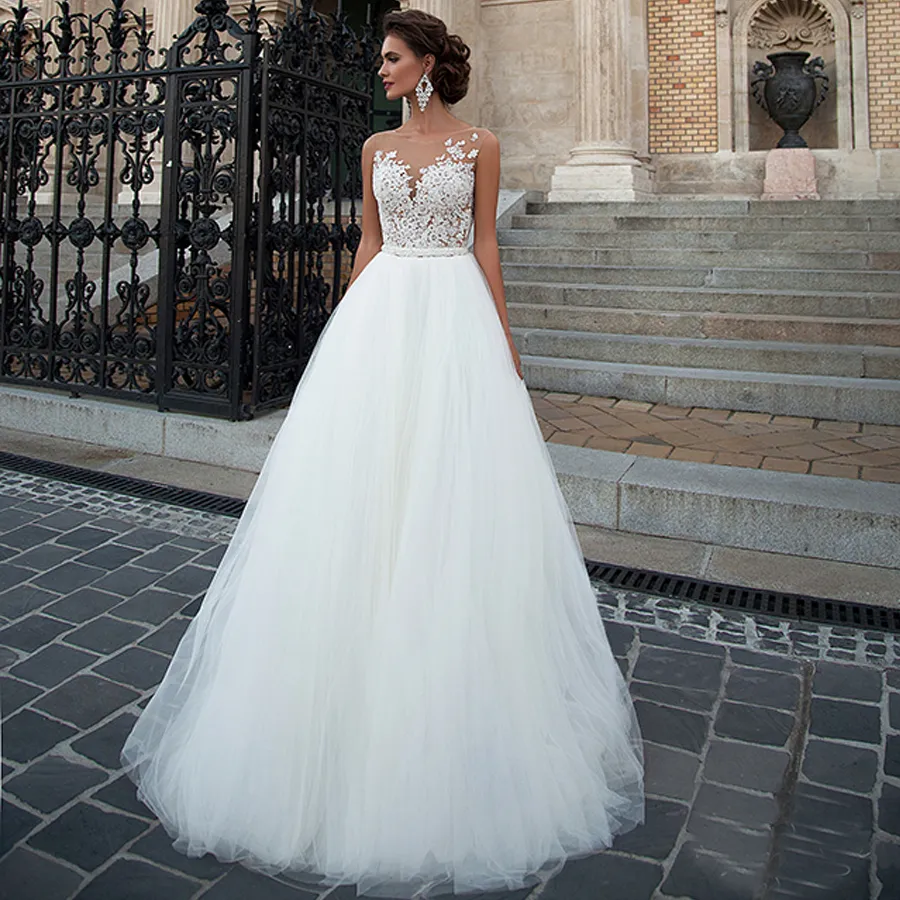 Abito sposa pizzo e tulle sale