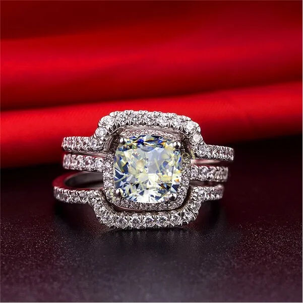 Vecalon Fashion Ring Cushion Cut 3ct CZ Diamond 3-in-1 Wedding Band Ring Set for Women 10KT White Gold Filled Engagement Ring Set