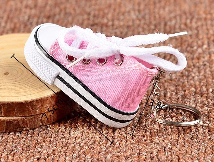 1000 sztuk 7.5 * 3.5 * 4 cm Mini 3D Sneaker Brelok Break Canvas Buty Klucz Ring Tenis Cut Chucks Brelok Favors