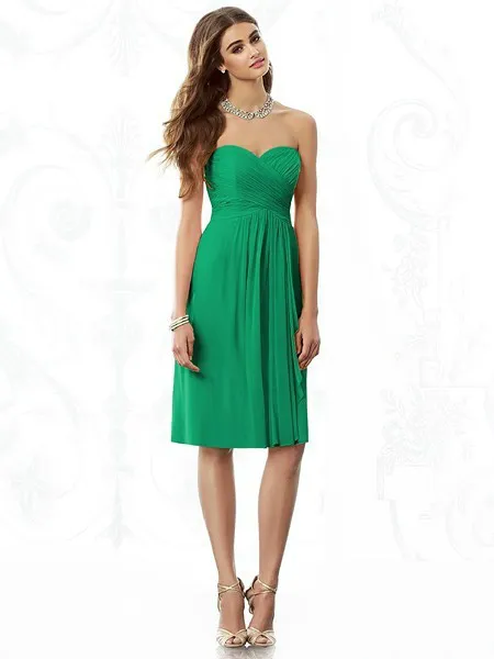 Vestido de dama de honor verde jade Una línea de gasa hasta la rodilla Vestido corto Vestido de dama de honor verde jade Una línea de gasa hasta la rodilla Vestido corto