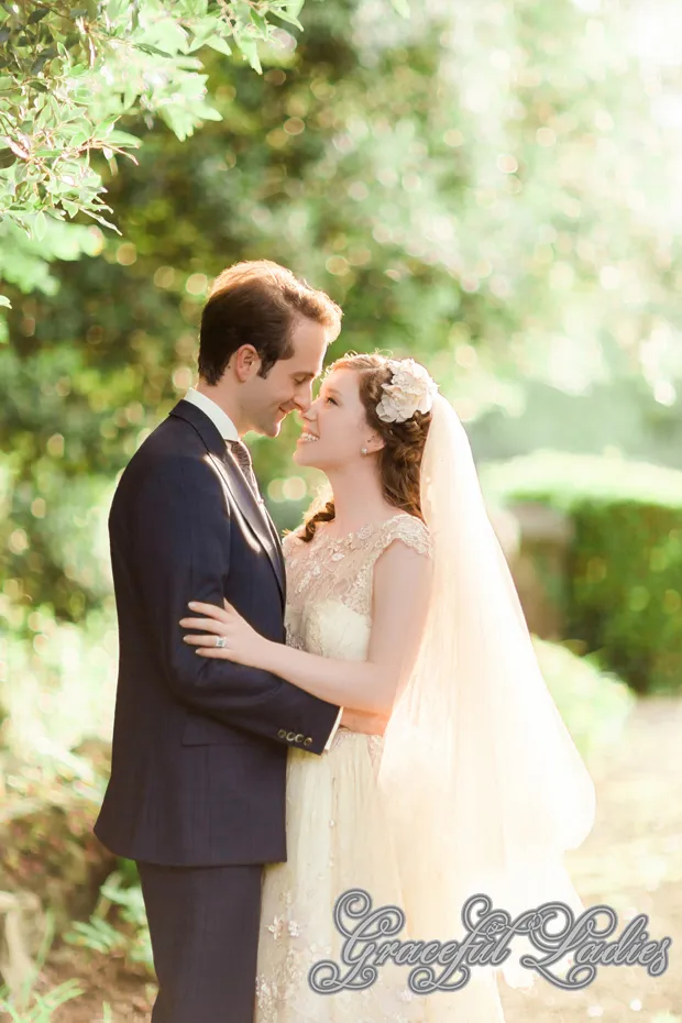 Voile De Mariage Court Ivoire À Deux Couches Avec Peigne En Métal Voile De Mariée Mode 2016 Peigne Voile Blanc Sexy Velo De Novia Tulle7433180