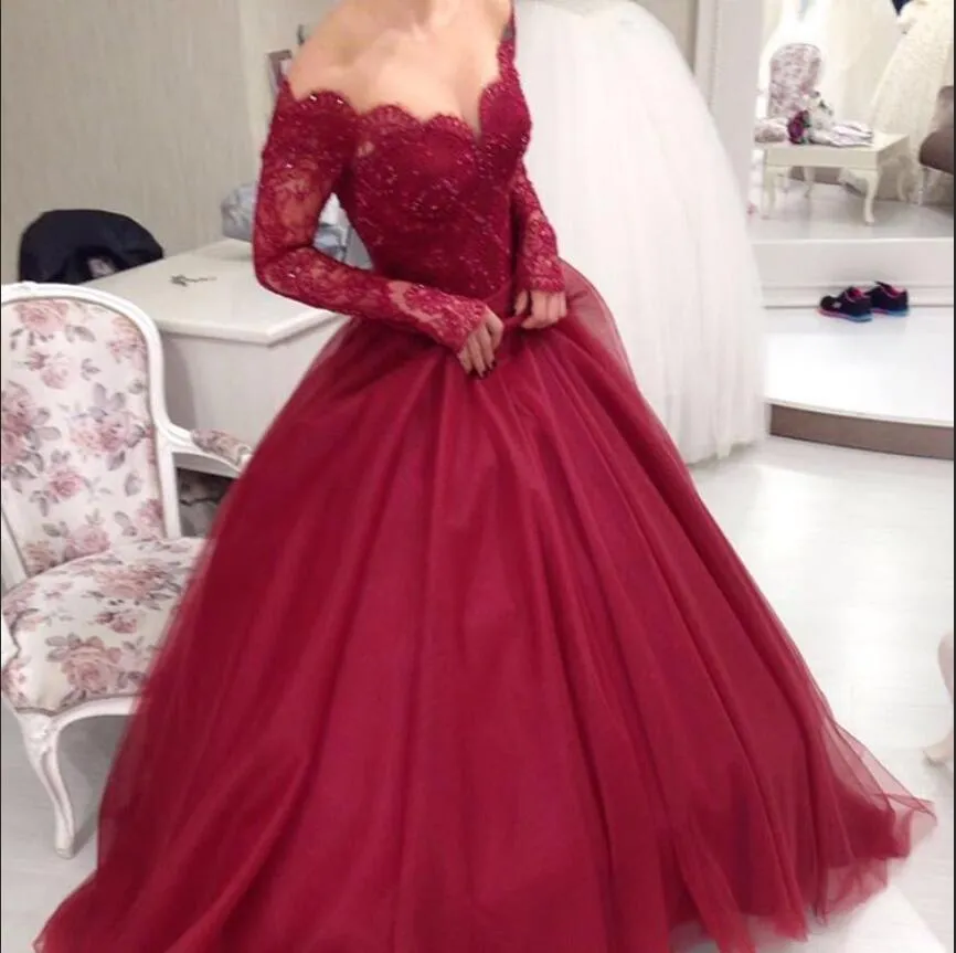 Lace Off Shoulder Prom Dress Beadings Long Sleeve Zipper Backless Red Tutu Tulle Party Dress Pretty Women Cheap Sweep Train Evening Dress