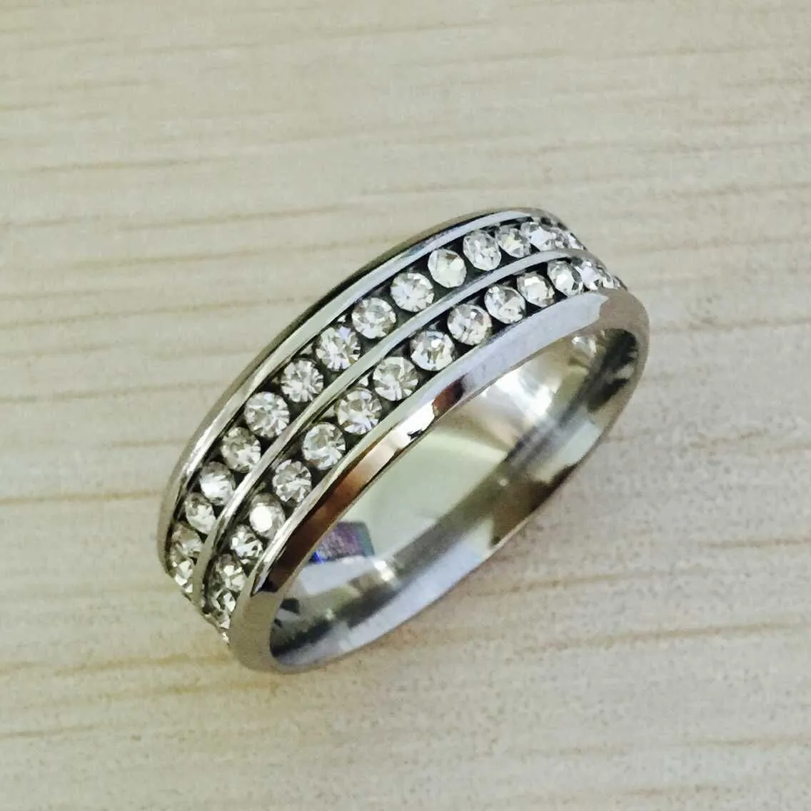 Mode femmes 2 rangées CZ diamant anneaux en gros S925 couleur argent acier inoxydable anneaux de mariage pour les femmes bijoux de fête