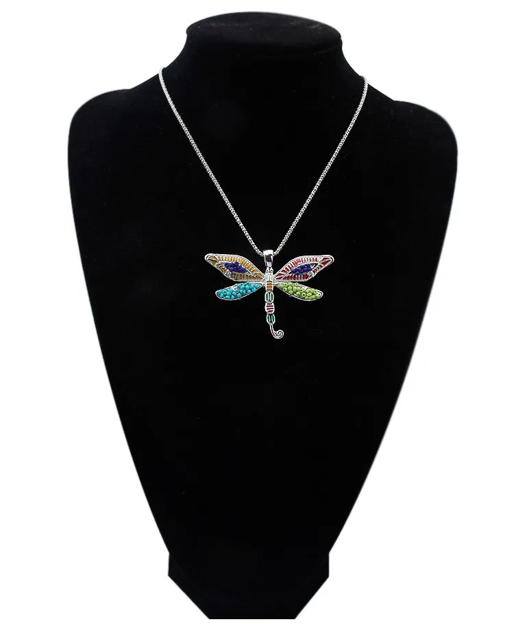 Ny Punk Style Fashion 18kgp / 925 Silver LifeLike Drip Rainbowful Dragonfly Shape Smycken Set Legering Halsband Örhängen Tillbehör för kvinnor