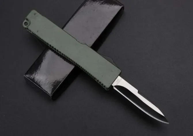 mini Key buckle knife aluminum T6 green black carton fiber plate double action Folding Knives gift knife xmas knife Free shipp