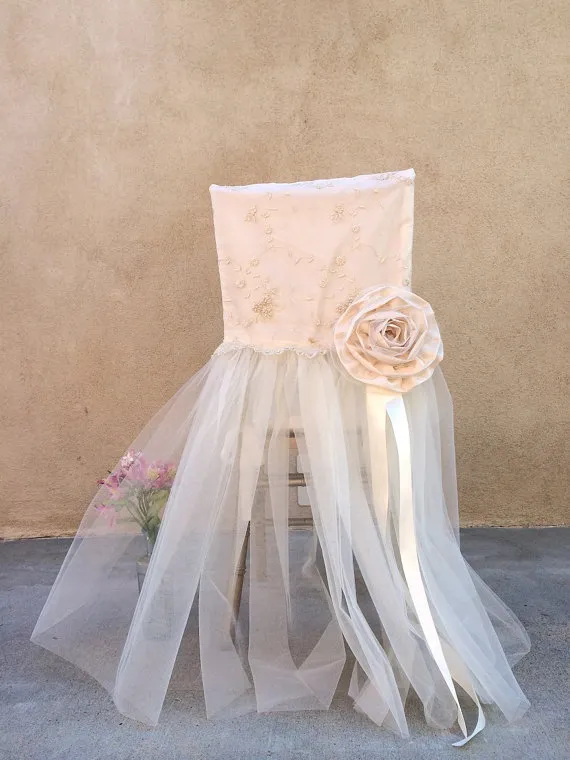 2016 Pizzo 3D Fiore Telai per sedie da sposa Vintage Romantico Coprisedie in tulle Forniture per matrimoni floreali Accessori per matrimoni economici