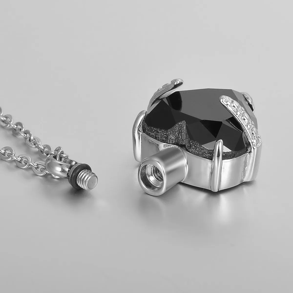 Flyow Cremation Jewelry 925 Sterling Silver Memorial Urn Ashes Keepsake  Cylinder Necklace Pendant (Ball and tree) : Amazon.co.uk: Fashion