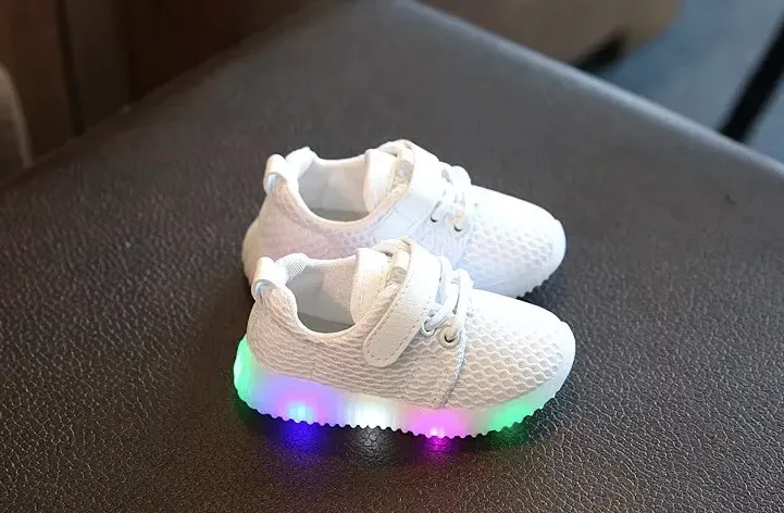 PMVFHDE Chaussures pour Tout-Petits Taille 7 Printemps et Été Chaussures pour Enfants Bébé Garçons et Filles Chaussures Décontractées Semelle Plate Légères Imprimé Football Confortables Noir, 6-12 Mois PMVFHDE Chaussures pour Tout-Petits Taille 7 Printemps et Été Chaussures pour Enfants Bébé Garçons et Filles Chaussures Décontractées Semelle Plate Légères Imprimé Football Confortables Noir, 6-12 Mois