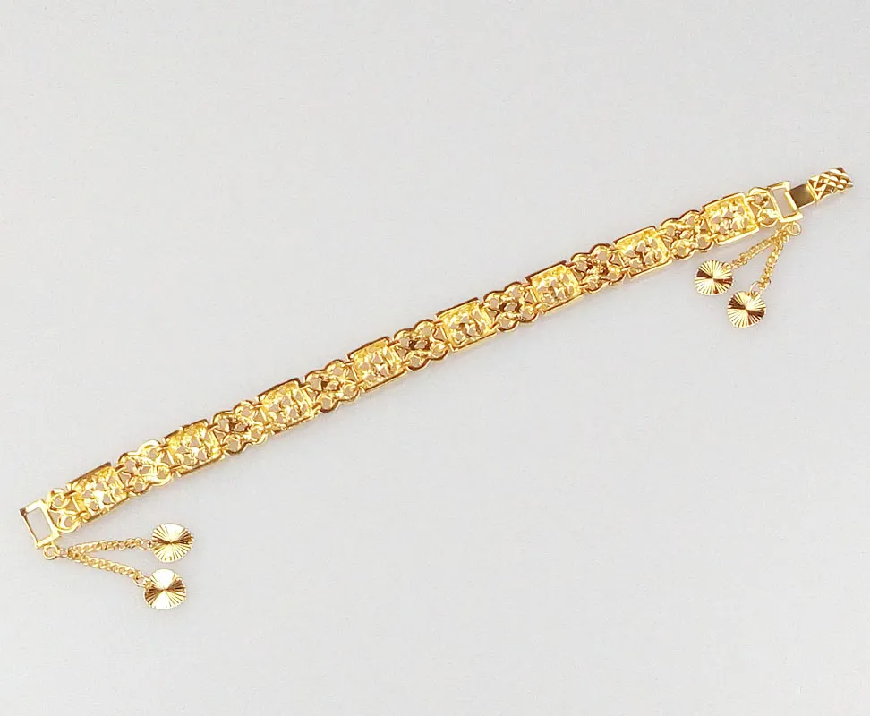 2016 New Fashion Jewelry Plated 18 K Gold Hearts Pendants Bracelet Hollow out ms bracelet allergy KS340 