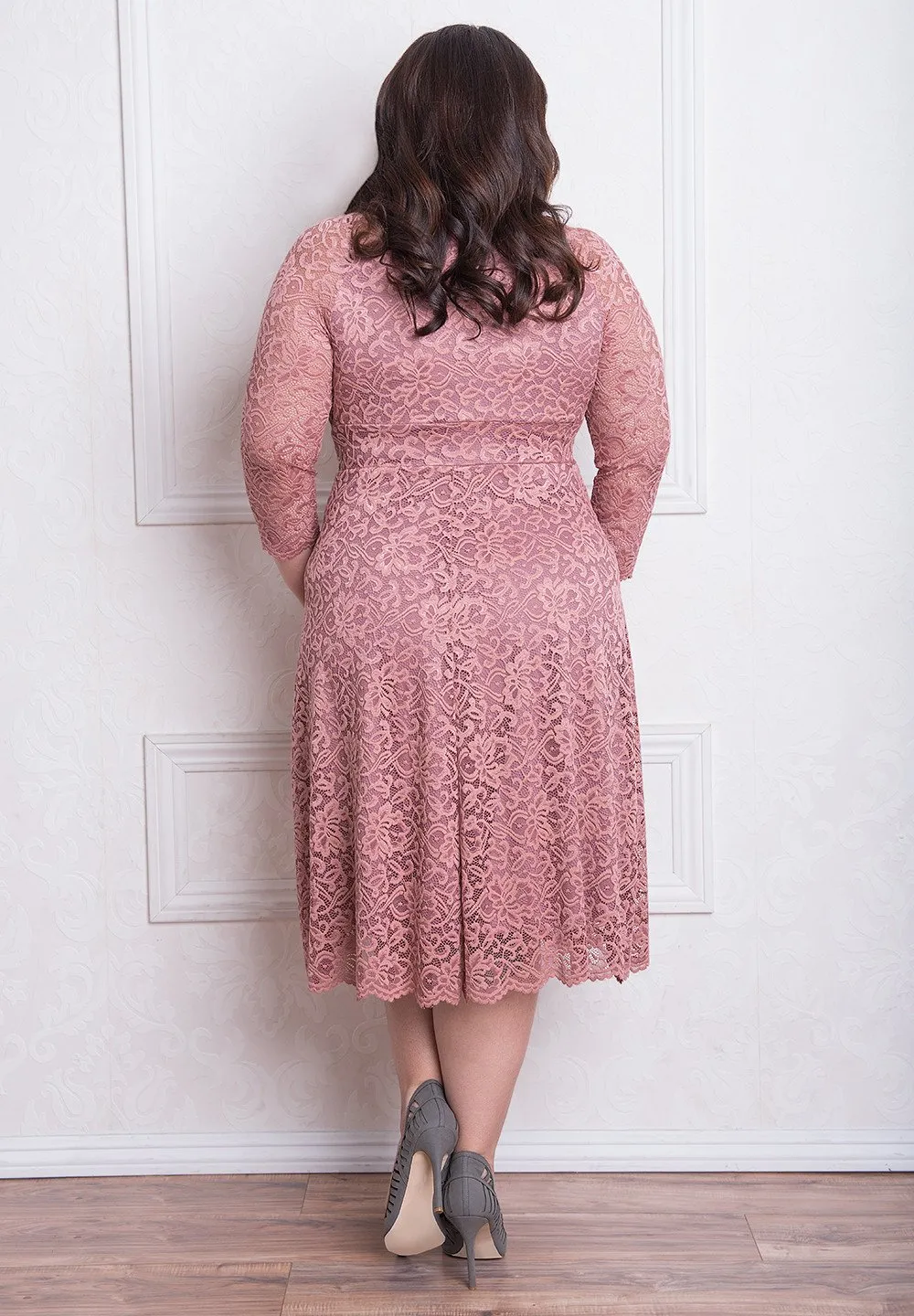 Plus Size Lace Formal Dress With 3/4 Long Sleeves V-Neck Knee-Length A-Line Evening Gown from Dhgate Plus Size Special Occasion Dresses - price 110.36 Plus Size Lace Formal Dress With 3/4 Long Sleeves V-Neck Knee-Length A-Line Evening Gown from Dhgate Plus Size Special Occasion Dresses - price 110.36