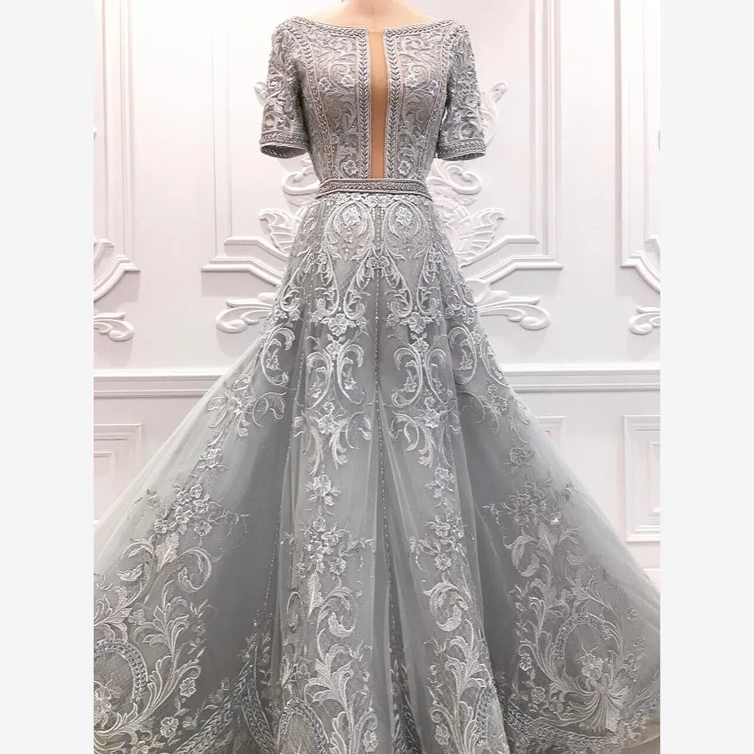 Lyx Zuhair Murad 2019 Aftonklänningar Lace Applique Pärlor Sweep Train Silver A Line Prom Gowns Crystal Short Sleeve Party Formell Dress