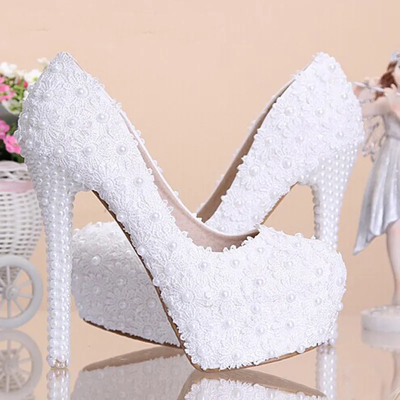 Robe de mariée blanche chaussures 4 pouces talon robe de mariée chaussures dentelle fleur demoiselle d'honneur chaussures Match tenue de mariage mariée talons hauts