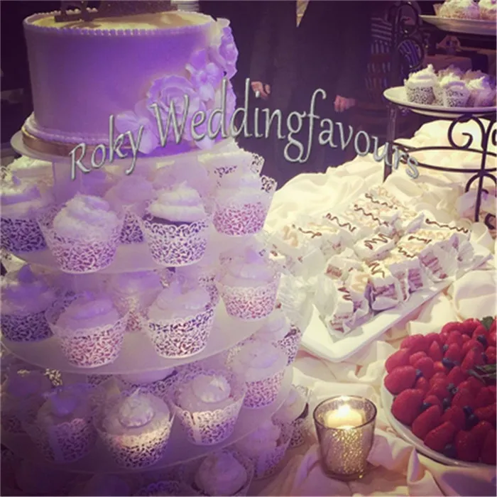 Darmowa Wysyłka 70 SZTUK Koronki Cupcake Wrapper Laser Cut Muffin Cup Cake Cup Cupers Pearl Paper Wedding Party Decoration Supplies