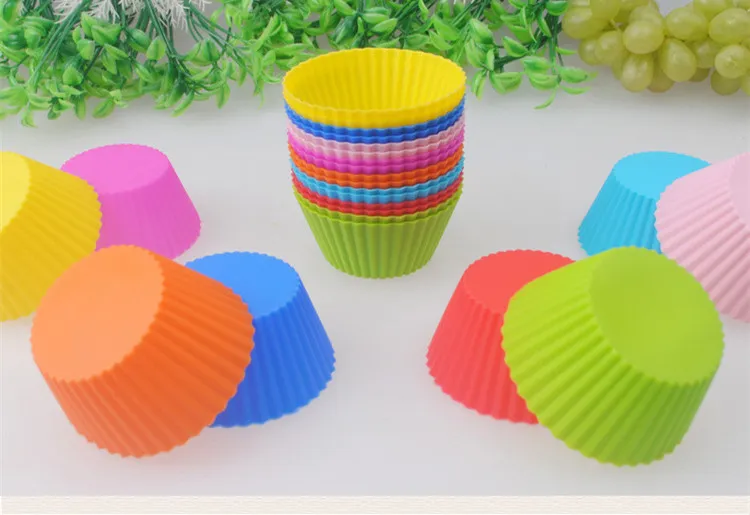 Ny 7cm Muffin Cupcake Moulds FDA SGS DIY Cupcake Bakesverktyg Round Shape Silicone Jelly Baking Mold Factory Partihandel