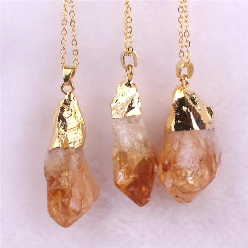 Oregelbunden handgjord rå opolerad ametist Citrin Crystal Pendant Vintage Gold Plated Quartz Ädelsten Halsband Natursten Smycken Gåvor