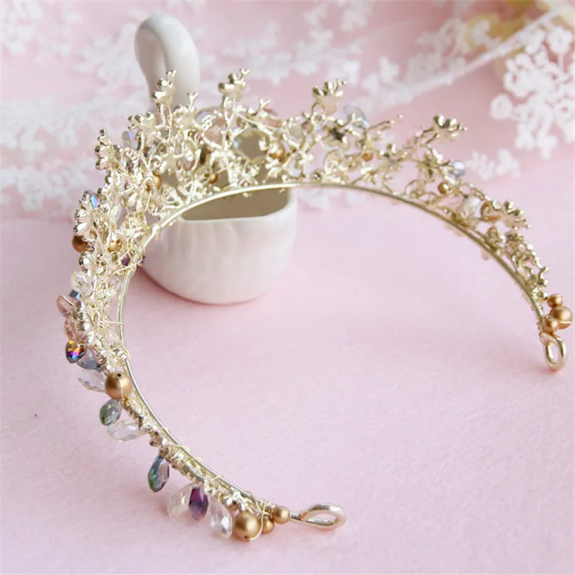 Accessori capelli da sposa intero da sposa da sposa Accessori perline oro in perline Principessa Crown Tiara Queen Gioielli Crystal Rhinestone Hea6453521