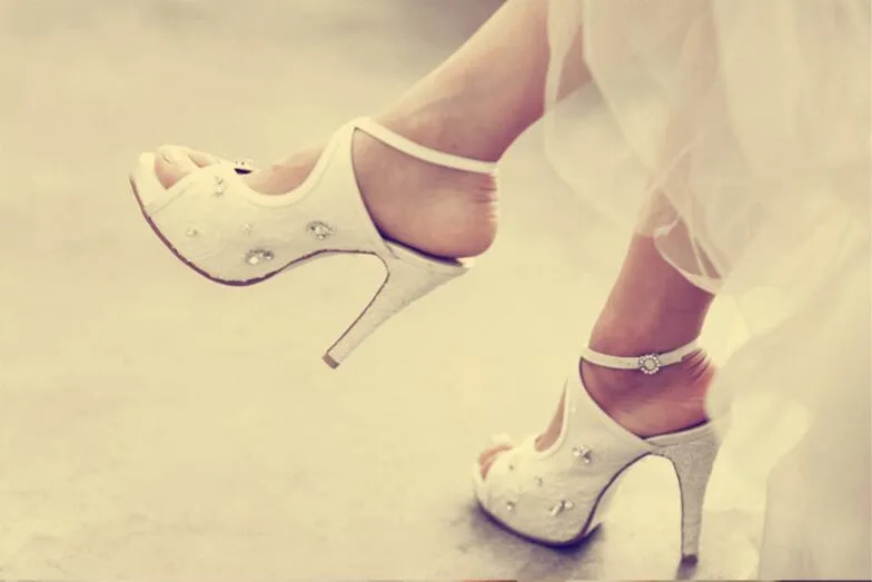 Élégant Belle Vogue Dentelle et Peau de Mouton Style Simple 10 cm Talons Hauts De Mariage Chaussures De Mariée NK1095