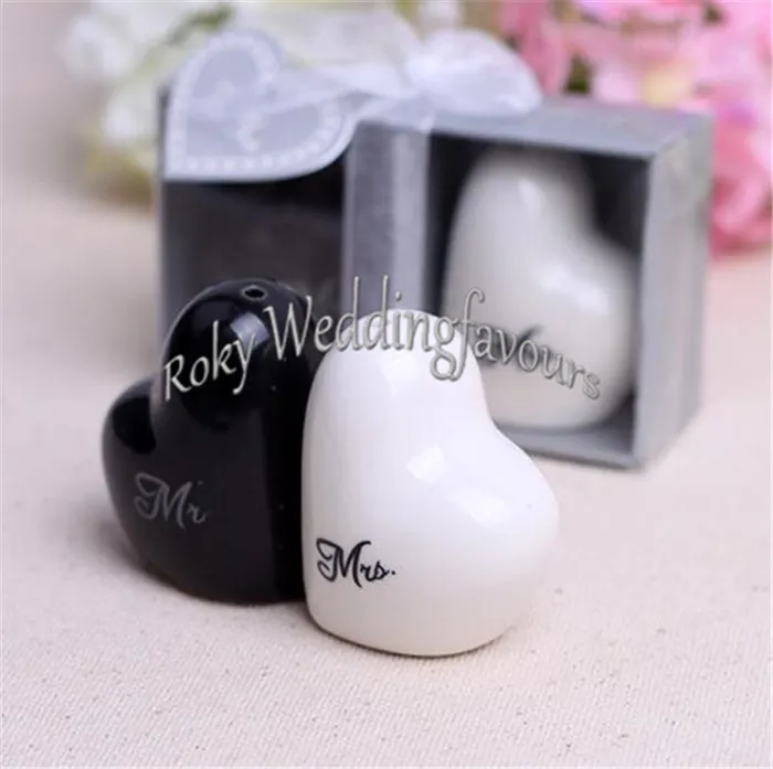 Mr.&Mrs. Heart Ceramic Salt &Pepper Shakers Wedding Favors Bride And