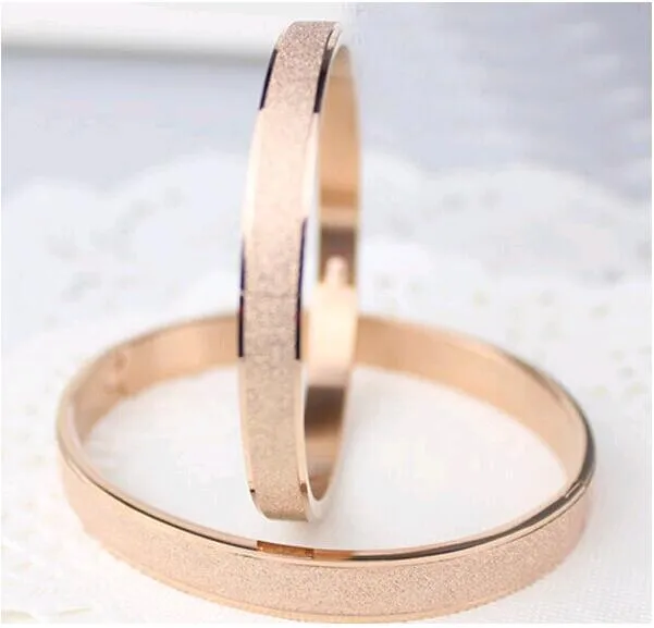 Moda 18K Rose Gold Pary Bransoletka Frosted Powierzchnia Bayonet Zapięcie Miłośnicy Bangles Bransoletki Srebrna Biżuteria na Tanie 10szt