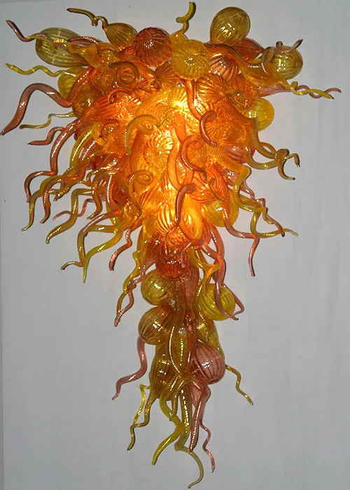 Lång stora dekorativa lampor lampor färgade kristall ljuskronor italiensk stil handblåst glas ljusbeslag hänge