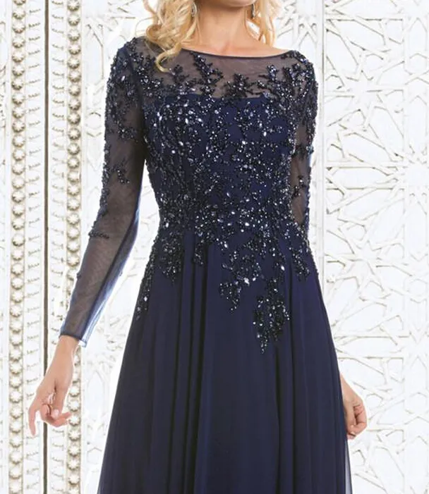 2019 Top Selling Elegant Navy Blue Mother of The Bride Dresses Chiffon See-Through Long Sleeve Sheer Neck Appliques Sequins Evenin245w