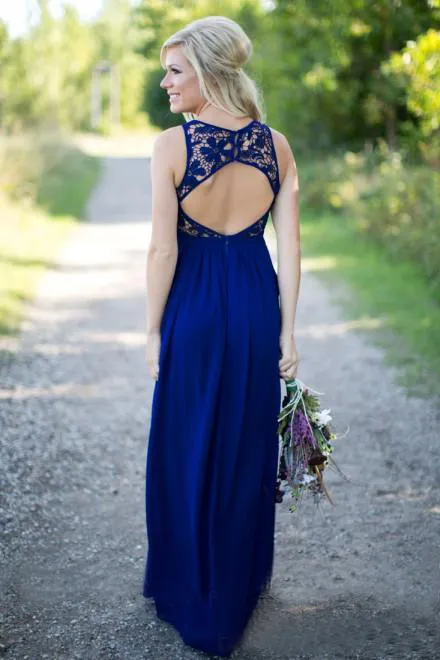 2019 Country Style Royal Blue Lace And Chiffon Una línea de vestidos de dama de honor Jewek largo y barato Recorte en la espalda Vestido de novia hasta el suelo EN6181