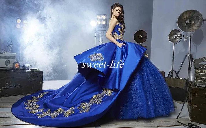 New Design Royal Blue Quinceanera Dresses 2019 Sweetheart with Chapel Train Satin Gold Beaded Sweet 16 Party Dress Prom Evening Go9028233