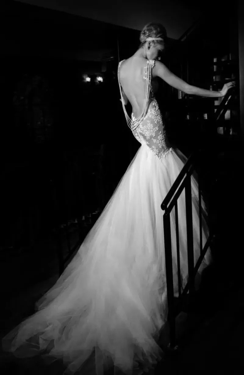 Robe de mariée sirène élégante Sexy col en V haute qualité dentelle Applique dos nu perles sur mesure longueur de plancher robes de mariée