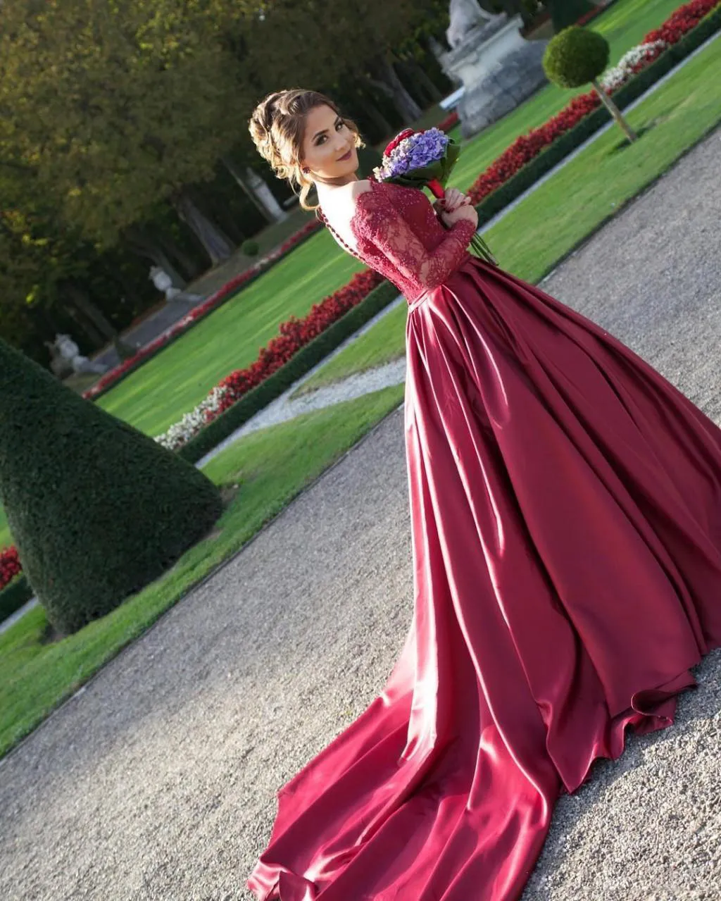 Robe de soirée rouge foncé à manches longues, décolleté transparent, haut en dentelle, longue robe de bal, dos long, bouton couvert, robe de cocktail formelle