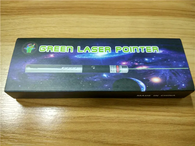 2021 New Gift Green laser pointer 2 in 1 Star Cap Pattern 532nm 5mw GreenLaser PointerPen With Head Kaleidoscope Light3899718