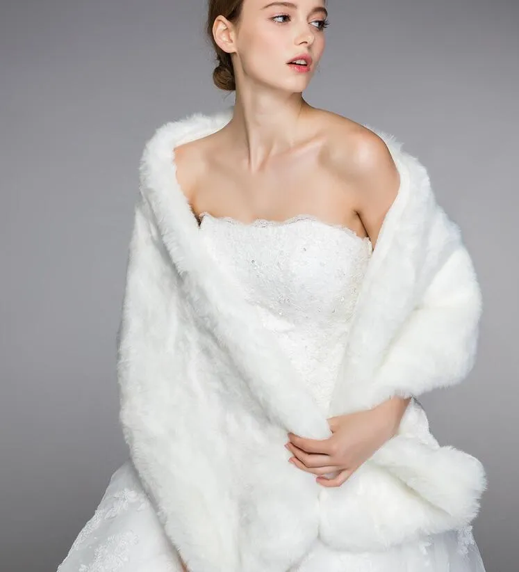 Luxuriöse Straußfeder Brautschal Pelz Wraps Ehezuckaturzucken Mantel Braut Winter Hochzeit Boleros Jacke Cloak LD05093