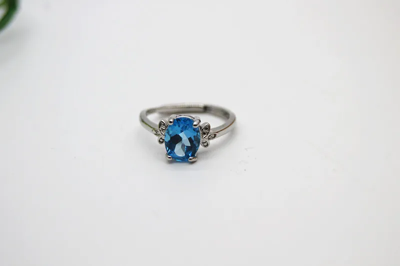 Charm Ring 925 Sterling Silver inkrustowany z Blue Topaz Ring. Pierwszy wybór dla pięknej pani